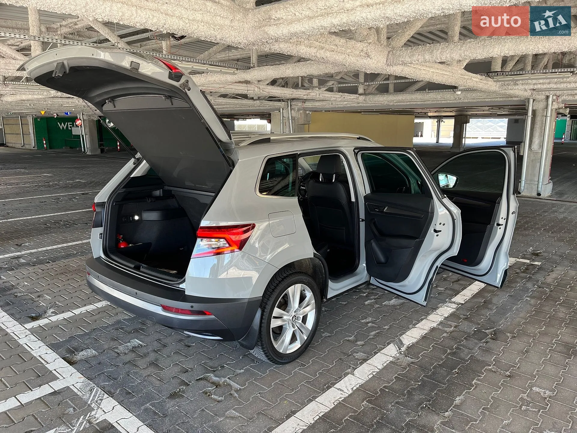 Skoda Karoq 2019 VIN TMBJG7NUXK2042624 фото оголошення 12 з 55