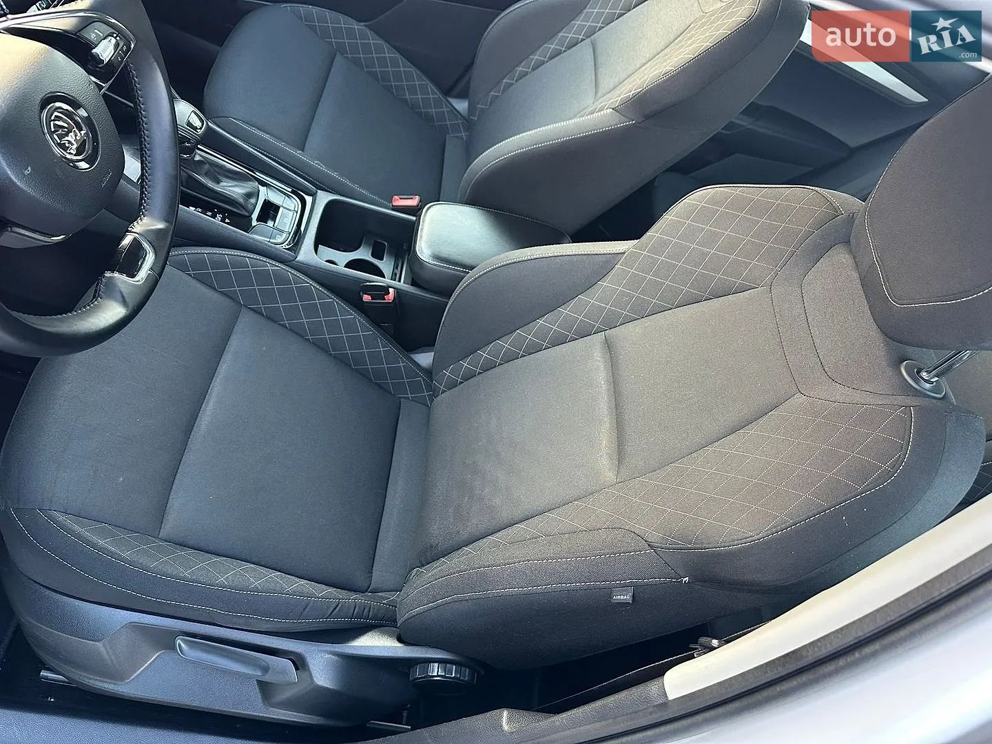 2020 Skoda Karoq - мініатюра 72