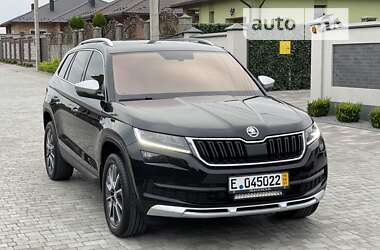 Позашляховик / Кросовер Skoda Kodiaq Scout 2019 в 