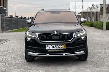 Позашляховик / Кросовер Skoda Kodiaq Scout 2019 в 