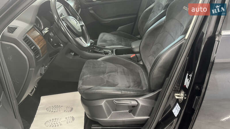 Позашляховик / Кросовер Skoda Kodiaq Scout 2018 в Сваляві