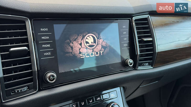 Позашляховик / Кросовер Skoda Kodiaq Scout 2018 в Сваляві