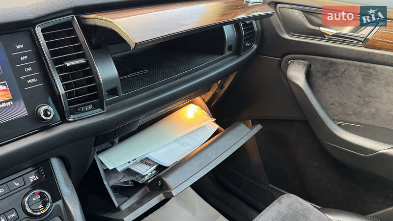 Позашляховик / Кросовер Skoda Kodiaq Scout 2018 в Сваляві