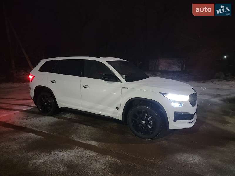 Внедорожник / Кроссовер Skoda Kodiaq 2021 в Запорожье