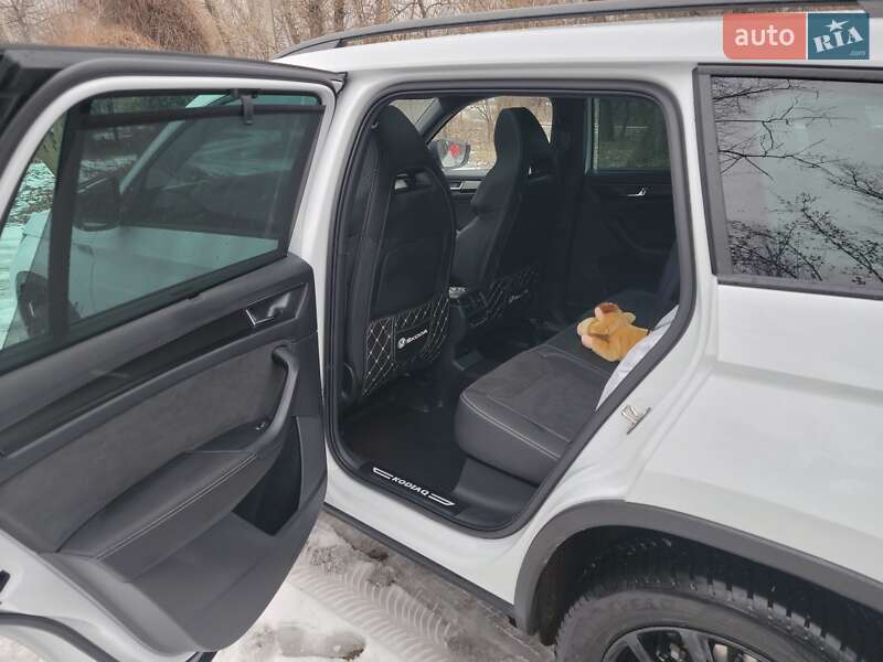 Внедорожник / Кроссовер Skoda Kodiaq 2021 в Запорожье