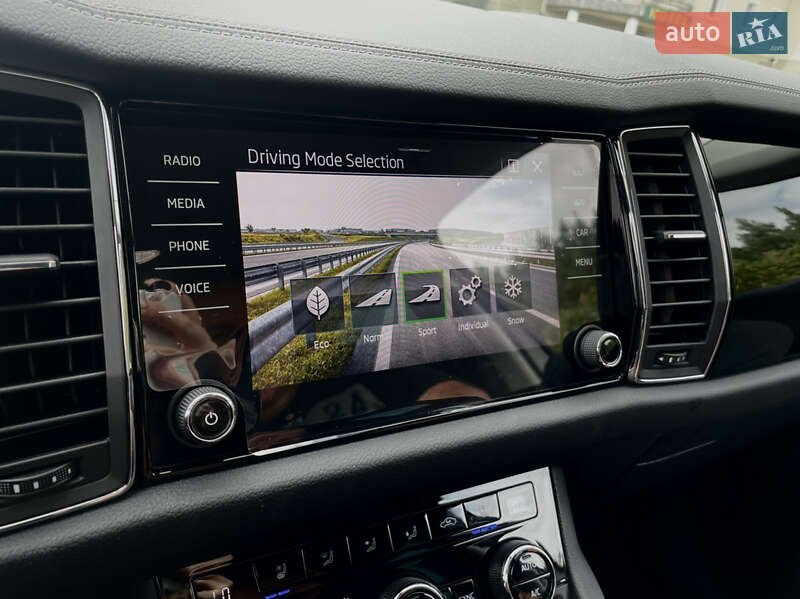 Позашляховик / Кросовер Skoda Kodiaq 2022 в Львові