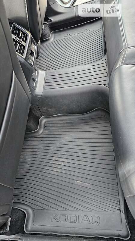 Внедорожник / Кроссовер Skoda Kodiaq 2017 в Черкассах