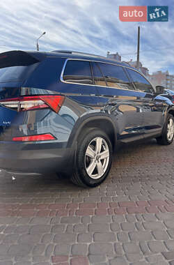 Позашляховик / Кросовер Skoda Kodiaq 2022 в 