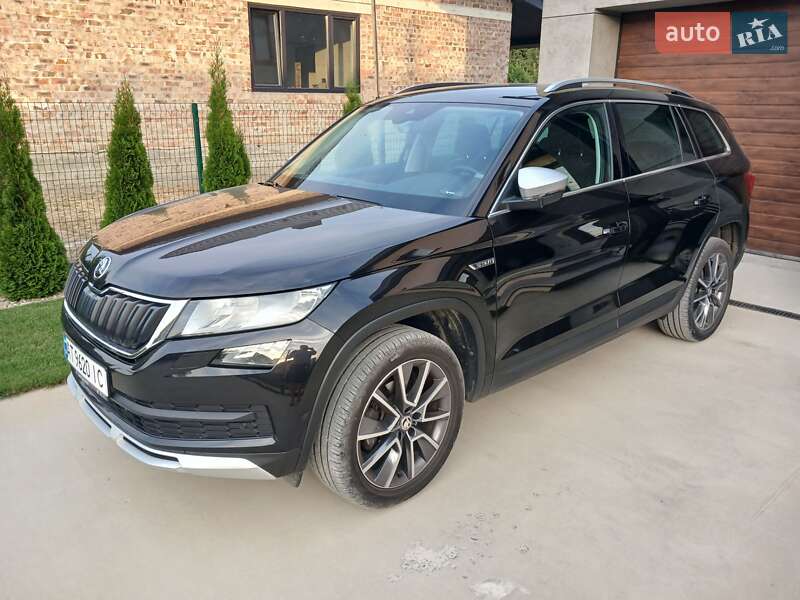 Внедорожник / Кроссовер Skoda Kodiaq 2020 в 