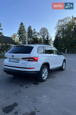 Внедорожник / Кроссовер Skoda Kodiaq 2018 в 