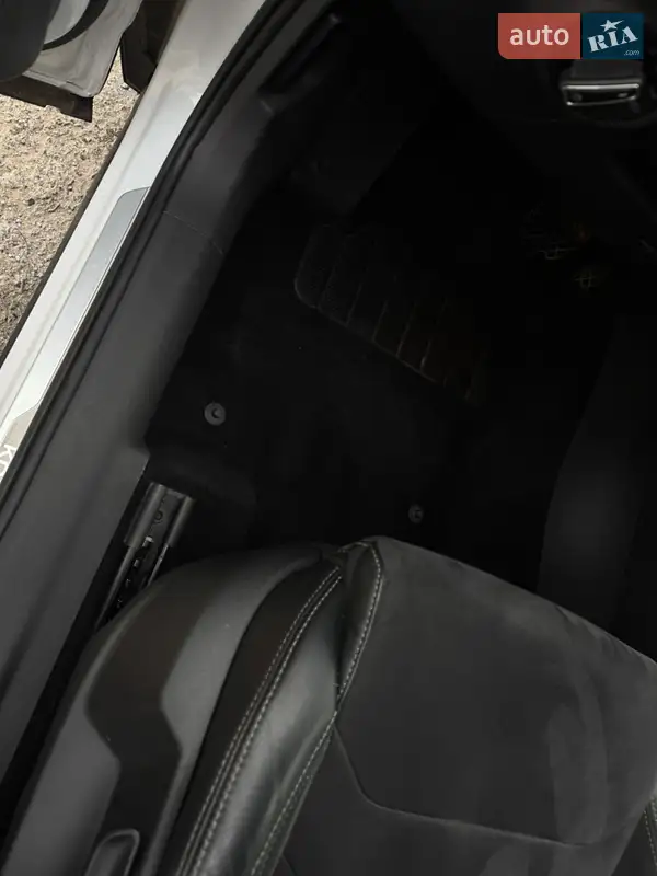 Skoda Kodiaq 2017 VIN TMBLJ6NS8HB400069 фото оголошення 64 з 131