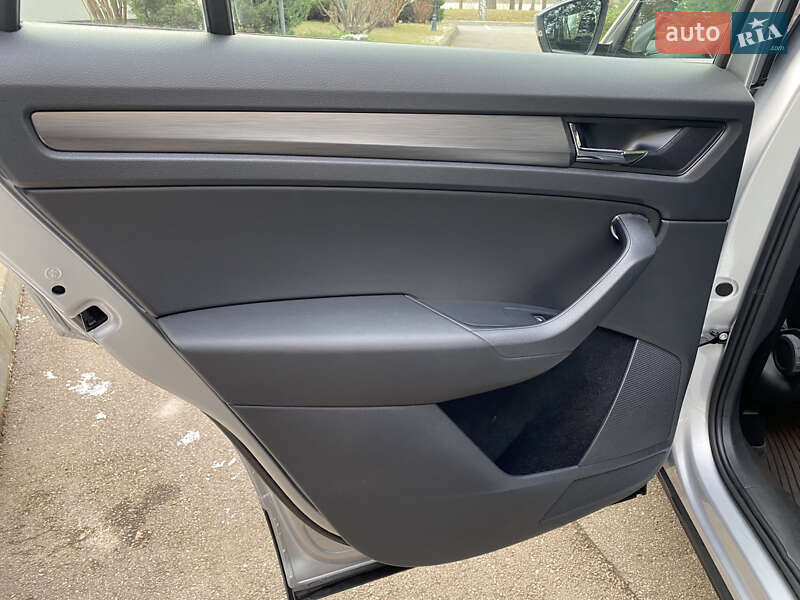 Внедорожник / Кроссовер Skoda Kodiaq 2019 в Киеве