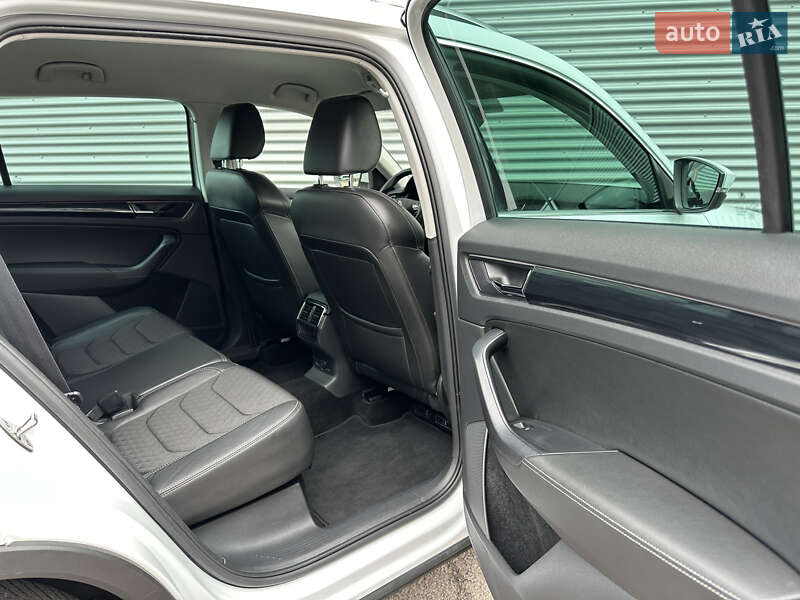 Внедорожник / Кроссовер Skoda Kodiaq 2021 в Ровно