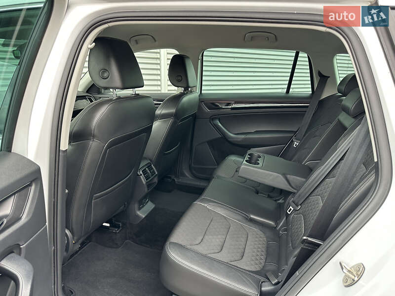 Внедорожник / Кроссовер Skoda Kodiaq 2021 в Ровно