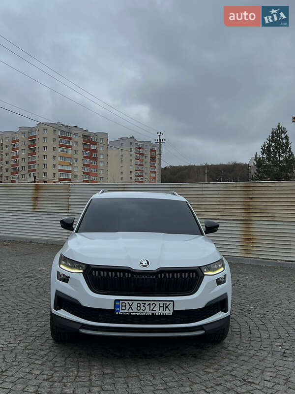 Позашляховик / Кросовер Skoda Kodiaq 2022 в 