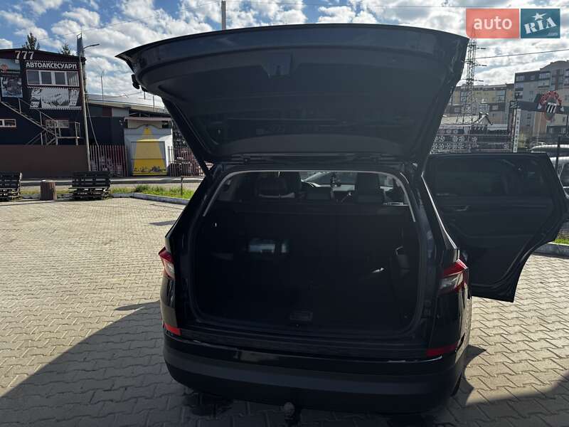 Позашляховик / Кросовер Skoda Kodiaq 2019 в Хмельницькому фото 17 Позашляховик / Кросовер Skoda Kodiaq 2019 в Хмельницькому