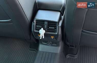 Внедорожник / Кроссовер Skoda Kodiaq 2021 в 