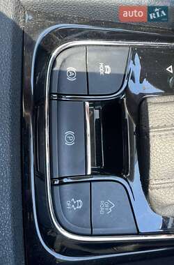 Внедорожник / Кроссовер Skoda Kodiaq 2018 в 