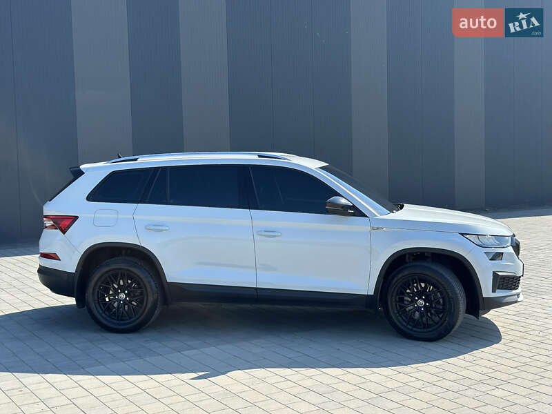 Внедорожник / Кроссовер Skoda Kodiaq 2022 в Хмельницком