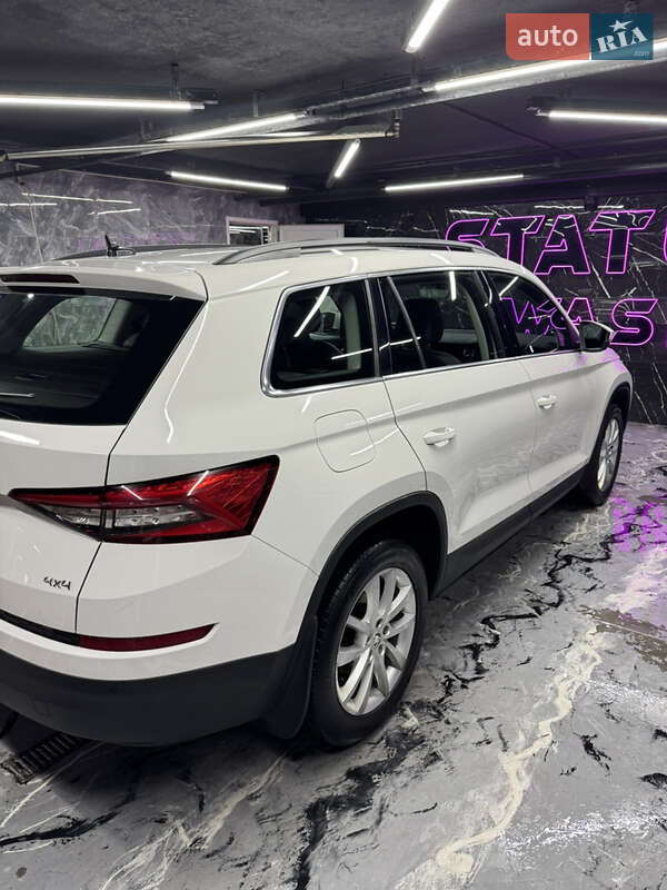 Внедорожник / Кроссовер Skoda Kodiaq 2020 в Львове