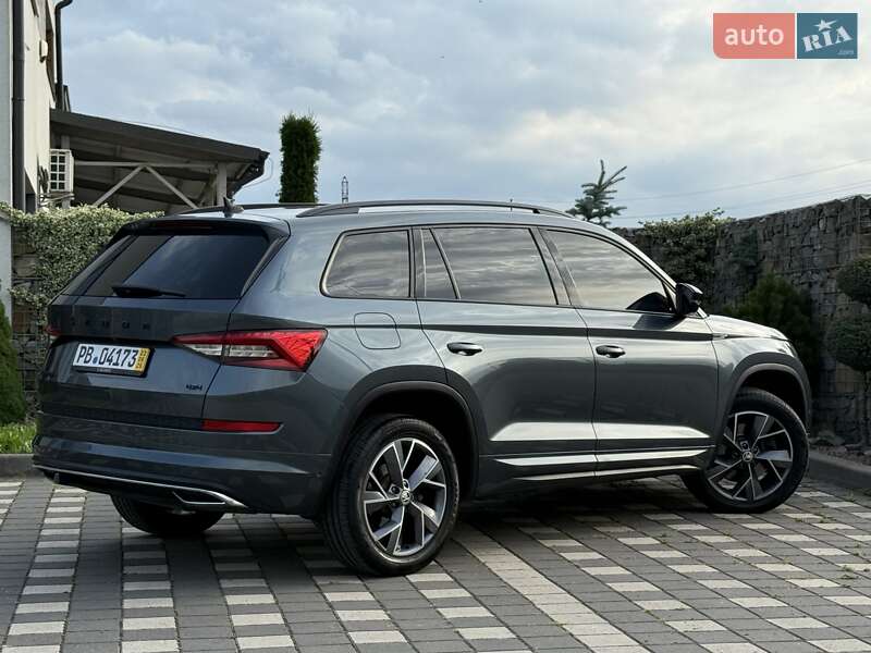 Позашляховик / Кросовер Skoda Kodiaq 2021 в Стрию