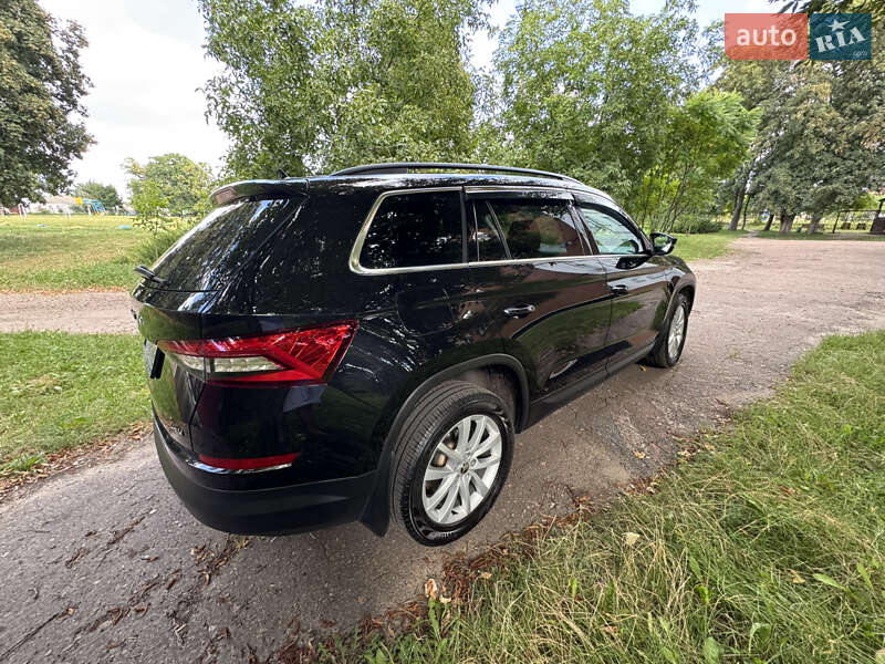 Внедорожник / Кроссовер Skoda Kodiaq 2021 в Киеве