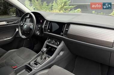 Внедорожник / Кроссовер Skoda Kodiaq 2023 в 
