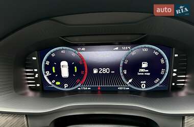 Внедорожник / Кроссовер Skoda Kodiaq 2023 в 