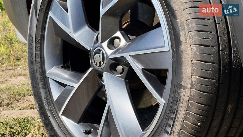 Внедорожник / Кроссовер Skoda Kodiaq 2021 в Днепре