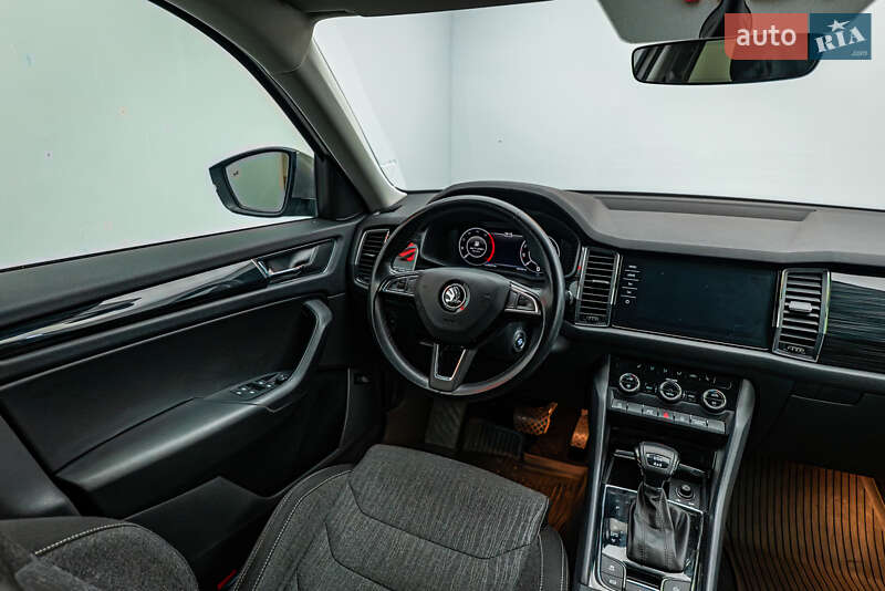 Внедорожник / Кроссовер Skoda Kodiaq 2017 в Киеве фото 13 Внедорожник / Кроссовер Skoda Kodiaq 2017 в Киеве