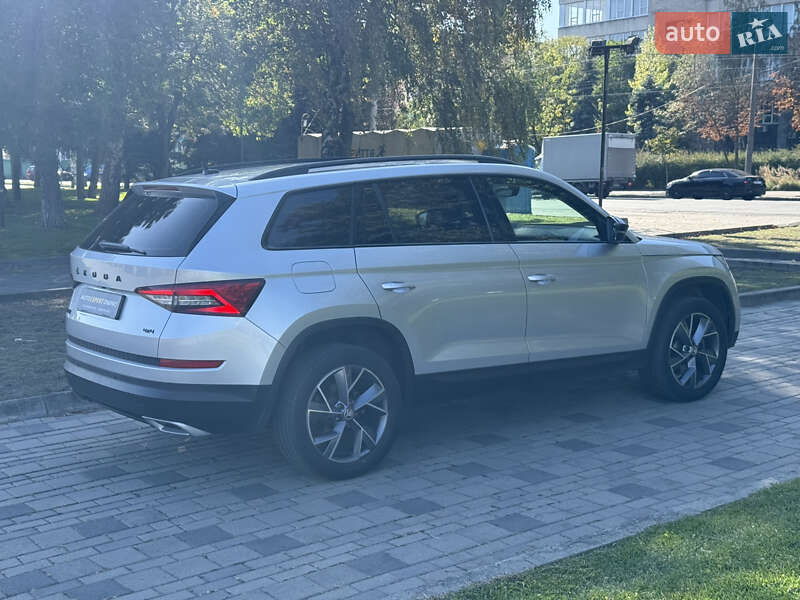 Внедорожник / Кроссовер Skoda Kodiaq 2021 в Днепре
