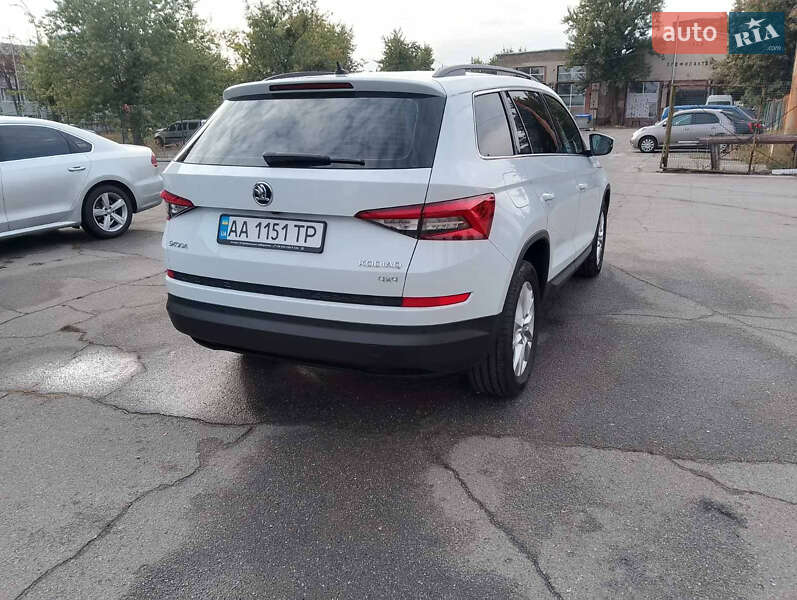Позашляховик / Кросовер Skoda Kodiaq 2018 в Києві фото 4 Позашляховик / Кросовер Skoda Kodiaq 2018 в Києві