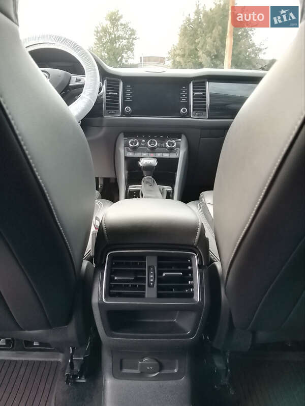 Позашляховик / Кросовер Skoda Kodiaq 2018 в Києві фото 19 Позашляховик / Кросовер Skoda Kodiaq 2018 в Києві