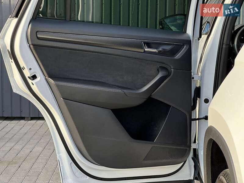 Позашляховик / Кросовер Skoda Kodiaq 2023 в Мукачевому