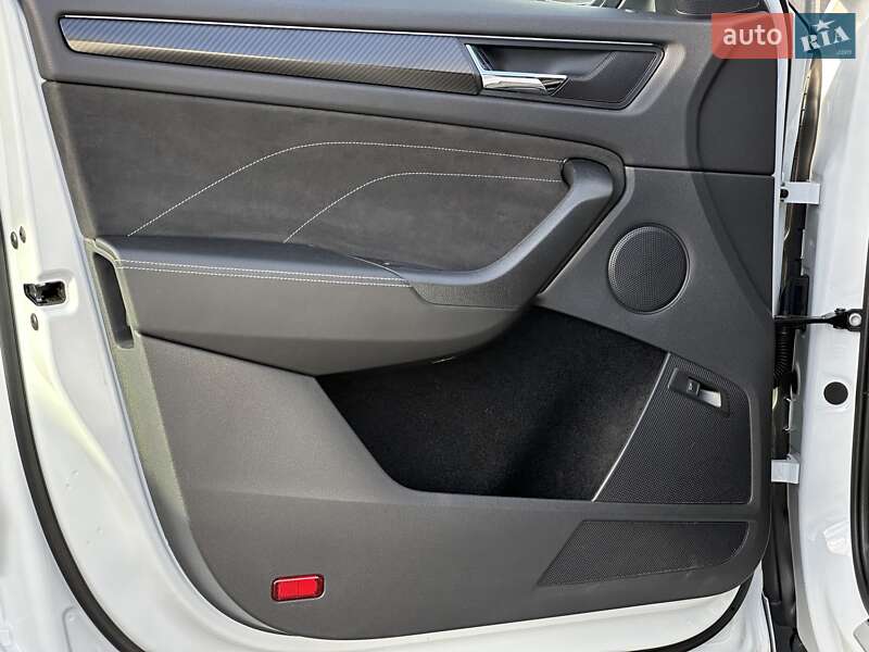 Позашляховик / Кросовер Skoda Kodiaq 2023 в Мукачевому