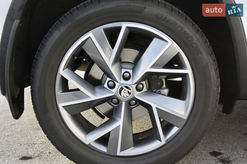 Позашляховик / Кросовер Skoda Kodiaq 2023 в Києві фото 7 Позашляховик / Кросовер Skoda Kodiaq 2023 в Києві