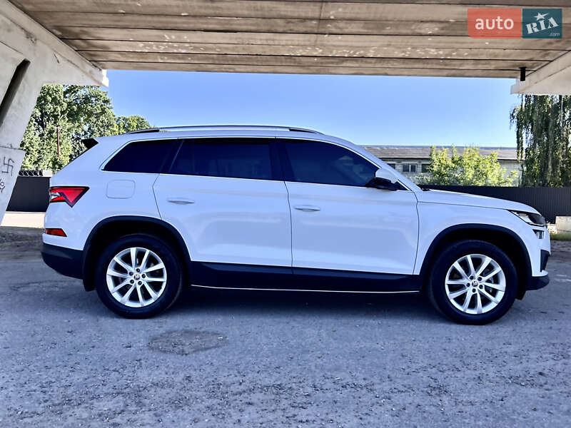 Позашляховик / Кросовер Skoda Kodiaq 2023 в Києві