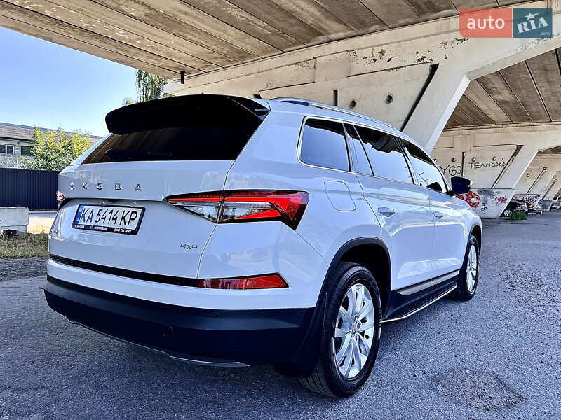 Позашляховик / Кросовер Skoda Kodiaq 2023 в Києві