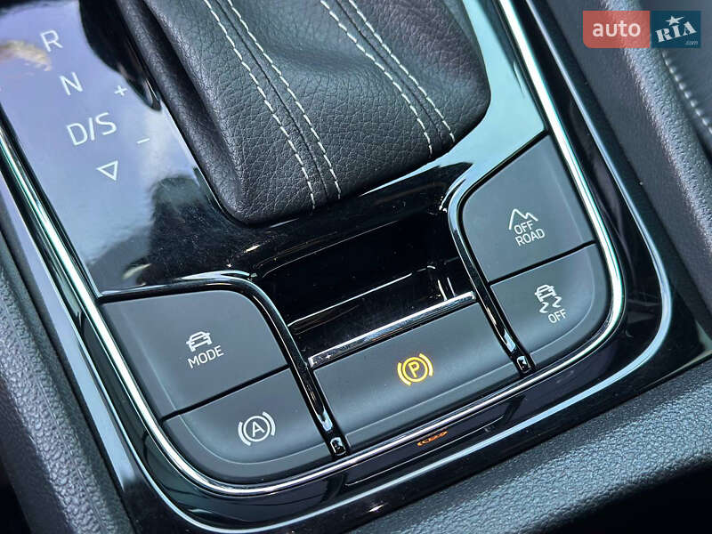 Позашляховик / Кросовер Skoda Kodiaq 2022 в Дніпрі