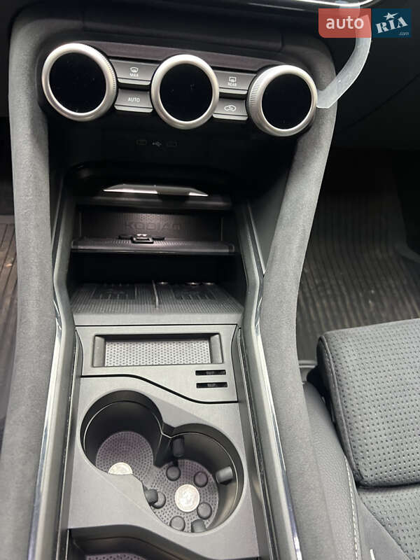 Позашляховик / Кросовер Skoda Kodiaq 2025 в Києві