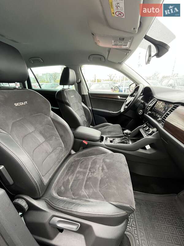 Внедорожник / Кроссовер Skoda Kodiaq 2020 в Киеве фото 13 Внедорожник / Кроссовер Skoda Kodiaq 2020 в Киеве