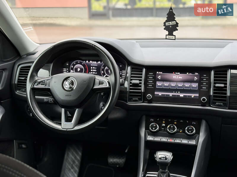 Внедорожник / Кроссовер Skoda Kodiaq 2021 в Львове