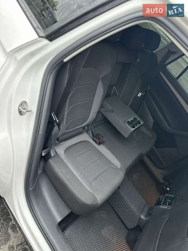 Позашляховик / Кросовер Skoda Kodiaq 2019 в Києві фото 18 Позашляховик / Кросовер Skoda Kodiaq 2019 в Києві