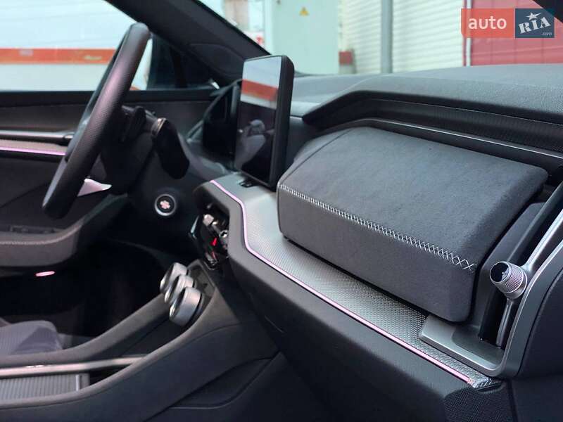Внедорожник / Кроссовер Skoda Kodiaq 2024 в Киеве