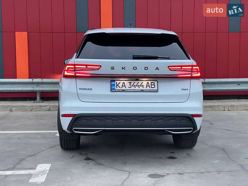Внедорожник / Кроссовер Skoda Kodiaq 2024 в Киеве