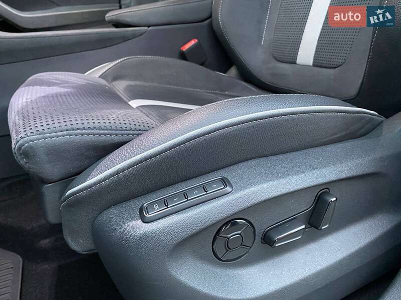 Внедорожник / Кроссовер Skoda Kodiaq 2024 в Киеве