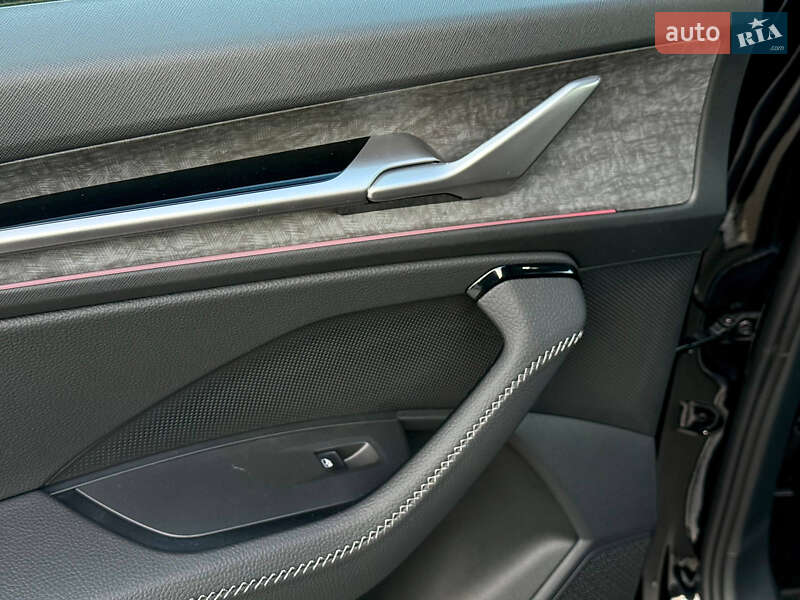 Внедорожник / Кроссовер Skoda Kodiaq 2025 в Киеве