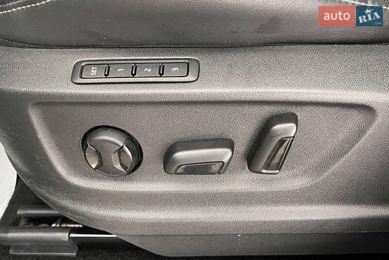 Внедорожник / Кроссовер Skoda Kodiaq 2017 в Львове