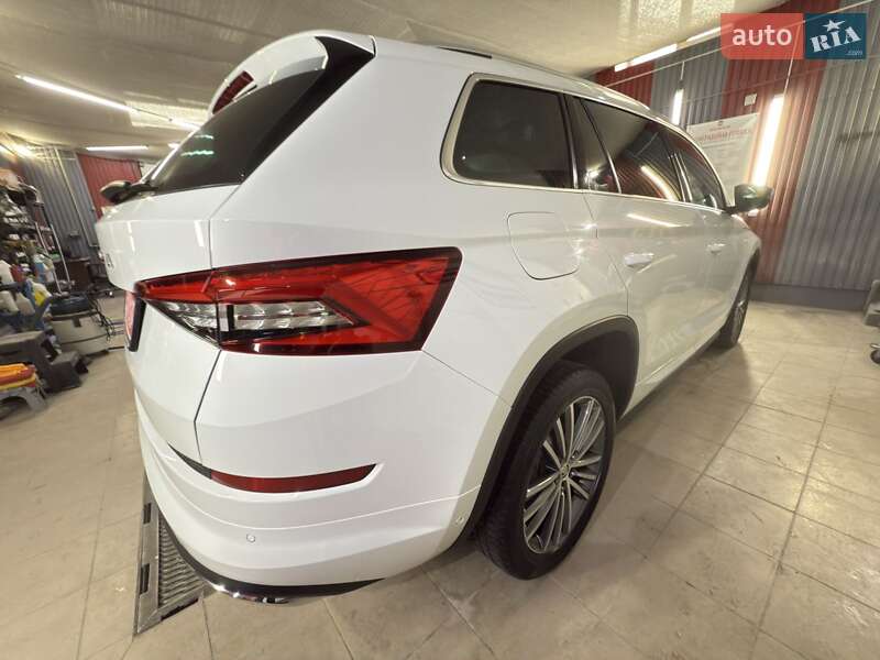 Внедорожник / Кроссовер Skoda Kodiaq 2020 в Каменец-Подольском