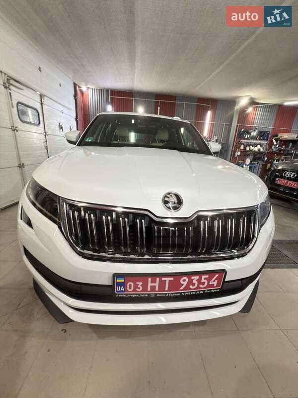 Внедорожник / Кроссовер Skoda Kodiaq 2020 в Каменец-Подольском
